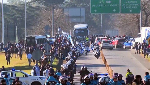 Veja imagens da chegada da seleção argentina após título