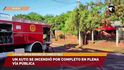 Un auto se incendió por completo en plena vía pública