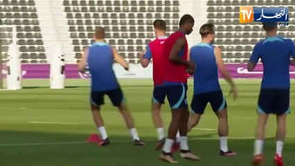 غياب الدولي الإنجليزي ويلسون كالون عن تدريبات منتخبه بسبب الإصابة