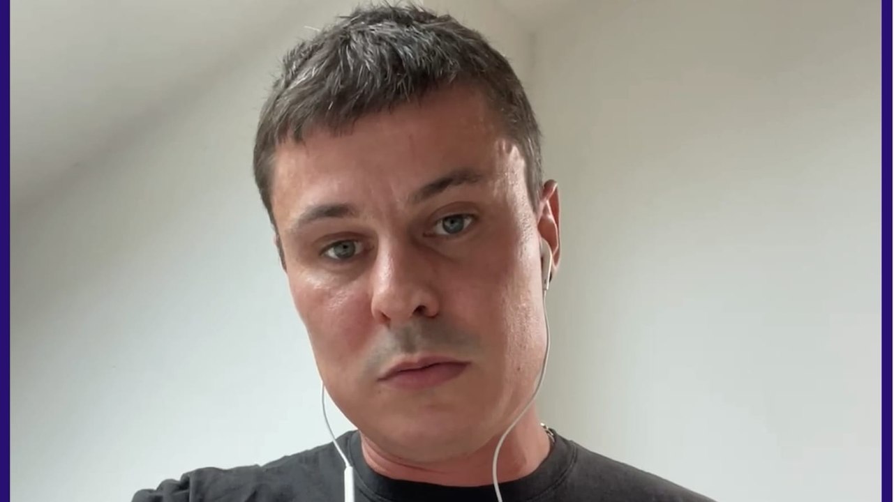 Yann B, ex-addict au chemsex : "Le vendredi, J'enchaînais avec un partenaire, puis un 2e, un 3e, un 4e, jusqu'au dimanche soir, épuisé"