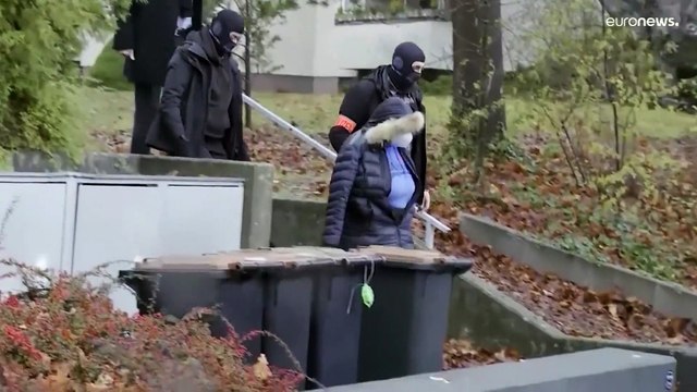 Polícia alemã prende 25 suspeitos de preparar golpe de Estado