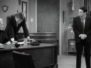 Dick Van Dyke S04E11 (It Wouldn't Hurt Them to Give Us a Raise)