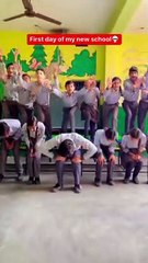 Patli Kamariya bole hai hai / #schooldance #shorts #song