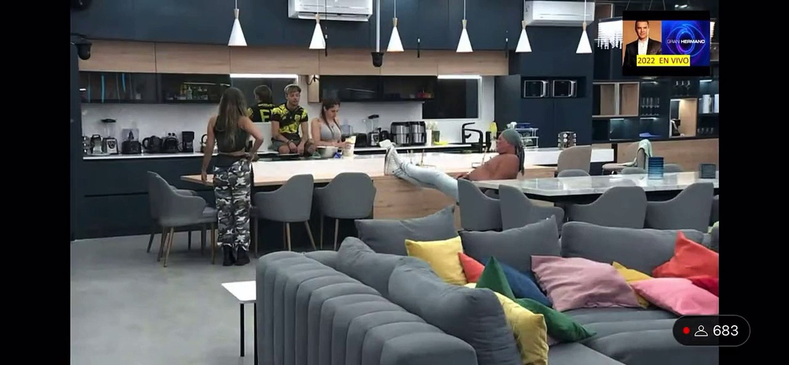 "Estás mucho más gorda, se nota": Alfa volvió recargado y le metió alto body shaming a Julieta