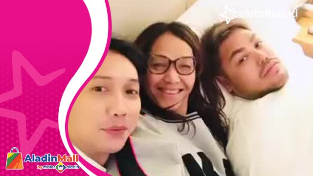 Serunya Pertemuan Ivan Gunawan dan Bunda Corla, Mulai dari Wisata Kuliner hingga Merias Wajah