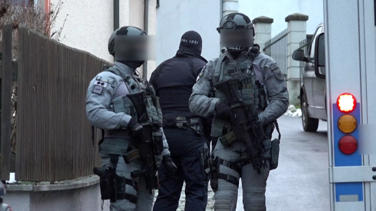 Reichsbürger planten offenbar gewaltsamen Umsturz in Deutschland