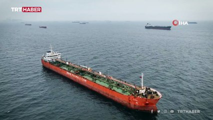 Rus petrolüne fiyat kısıtlaması sonrası tankerler boğazda kuyruk oluşturdu