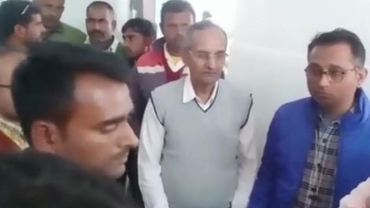 जहानाबाद: जिलाधिकारी ने सदर अस्पताल का किया निरीक्षण, लगाई फटकार