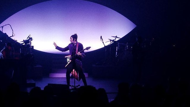 M en rêvalité aux Folies Bergère