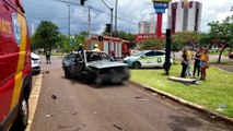 Duas mulheres ficam feridas após forte colisão na Av. Tancredo Neves