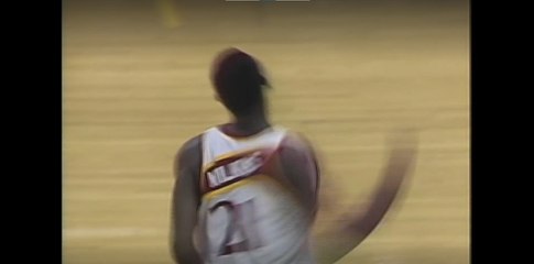 This Day in History: Dominique Wilkins (52 PTS) and Patrick Ewing (43 PTS) duel on 12/7/1991