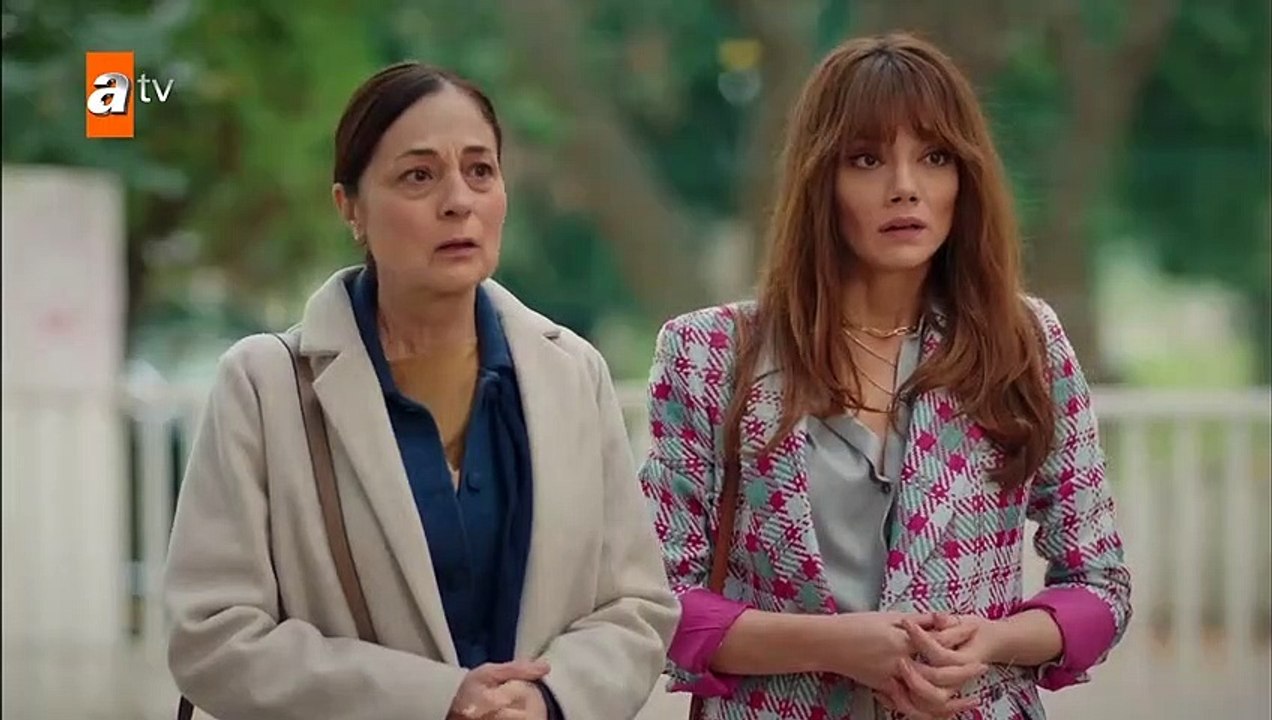 مسلسل القليل من ضوء النهار الحلقة 14 كاملة مترج...