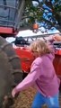 Creuver un pneu de tracteur : mauvaise idée