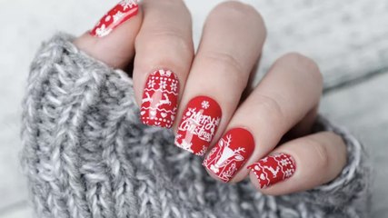 6 Christmas Nail Designs That You Can Easily Do at Home