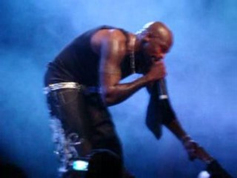 JOE - ELYSEE MONTMARTRE PARIS FEVRIER 2008