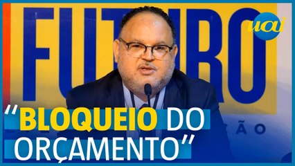 GT de Educação: 'cortes podem prejudicar compra de livros'