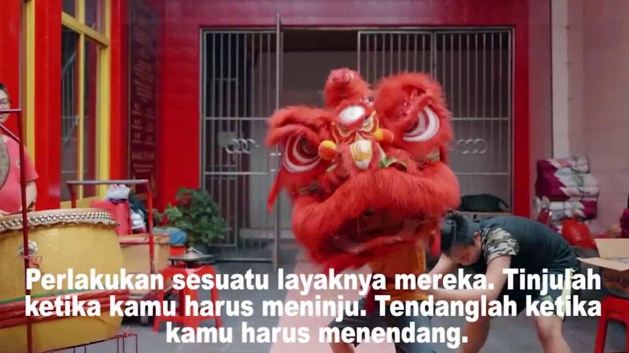 BRUCE LEE   : "MOTIVASI TERBAIK TENTANG HIDUP SUKSES DAN CINTA"