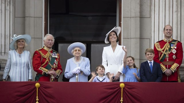 Das bewegende Jahr der britischen Royals 2022