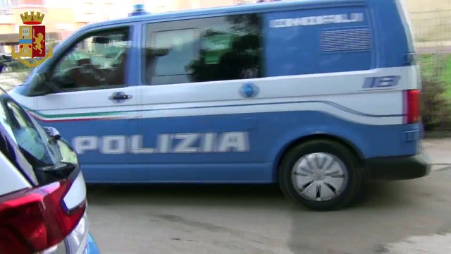 Siracusa, controlli in via Santi Amato: trovate armi e droga
