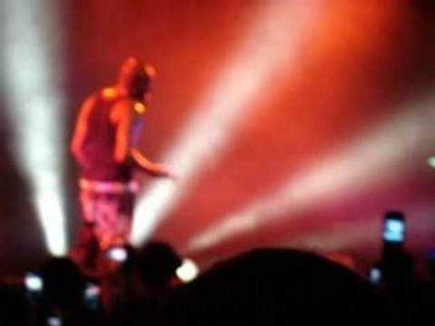 JOE - ELYSEE MONTMARTRE PARIS FEVRIER 2008