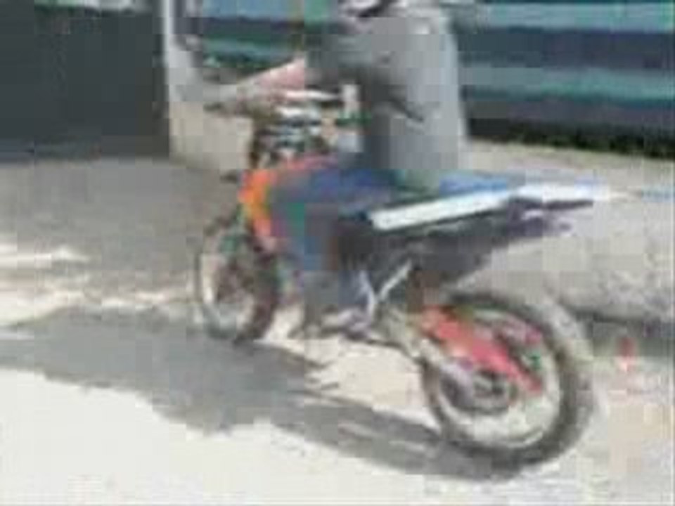 Video de 50cc enfin presque et video de burn