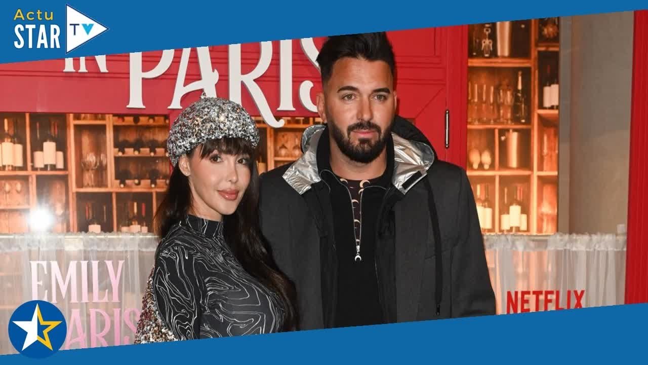 Nabilla dégaine le béret ! Mode boule à facettes activé pour l'avant-première mondiale d'Emily in Pa