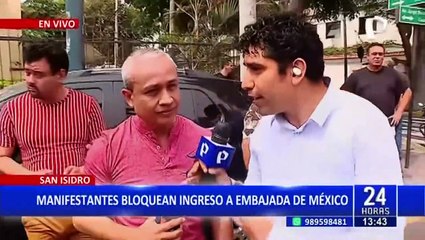 Personas protestan en la embajada de México ante posible asilo de Pedro Castillo