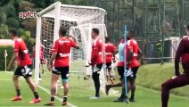 Assista! Patrick faz golaço de carretilha em treino do São Paulo