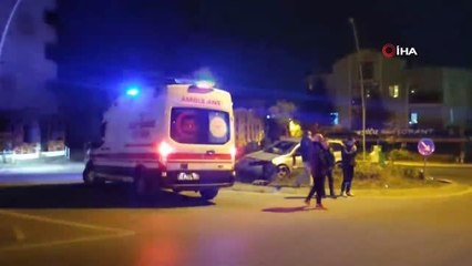 Kaza yaptıkları aracı bırakıp kayıplara karıştılar