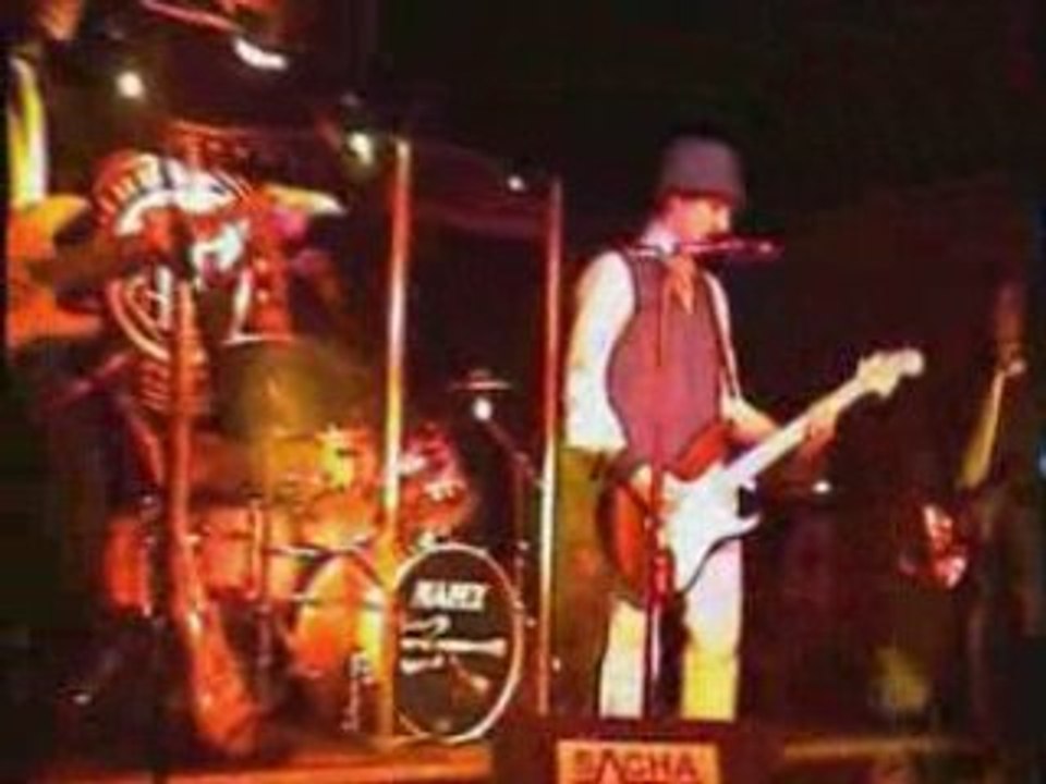 Sacha Live at le gibus 01 Des visages