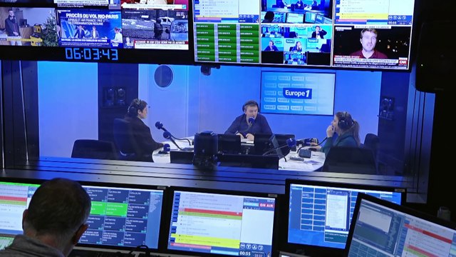 «On est en train de crever» : en crise, les vignerons bordelais obligés d'arracher leurs ceps