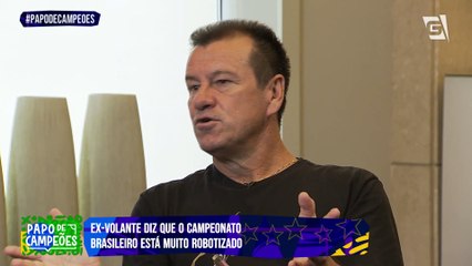 Dunga afirma que Campeonato Brasileiro está muito robotizado.mp4
