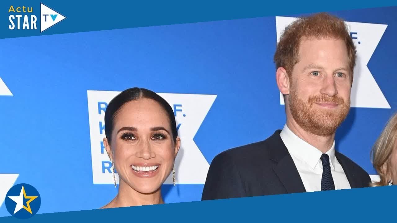 "Nous ne sortons plus beaucoup" : Harry fait une blague sur son couple en plein discours à New York