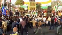 राजीव गांधी की प्रतिमा के सामने युवक ने लगाई आग