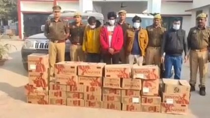 कुशीनगर: पुलिस ने अवैध शराब के साथ 4 तस्कर को किया गिरफ्तार, भेजा जेल