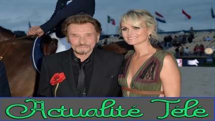 Laeticia Hallyday avoue être en plein sevrage  :cette addiction transmise par Johnny