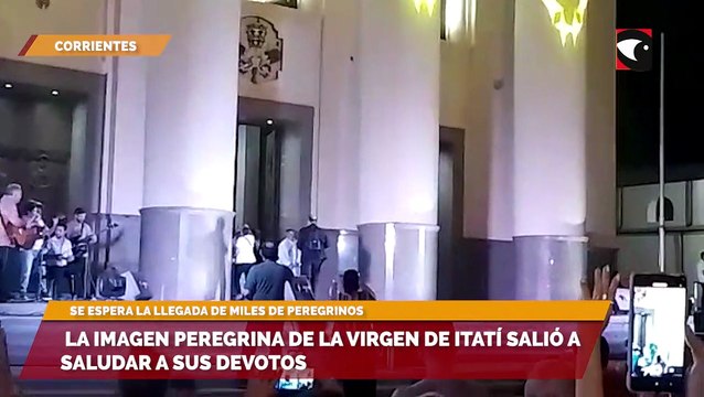 La imagen peregrina de la Virgen de Itatí salió a saludar a sus devotos