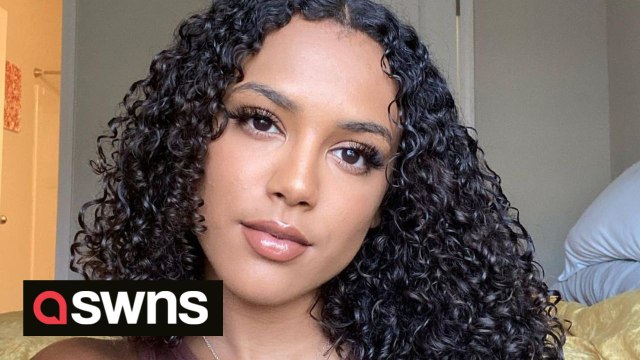 Group of strangers rent van after their flight was cancelled and road tripped to their destination