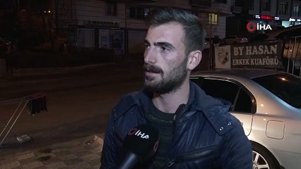 Duvara çarpan minibüs sürücüsü camdan fırladı, o anlar kamerada