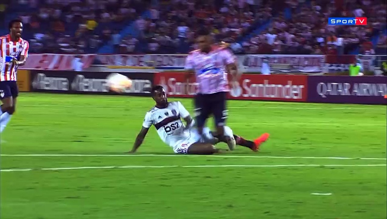 Melhores momentos da vitória do Flamengo sobre o Junior Barranquilla