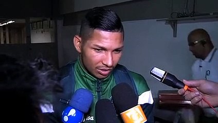 Roni fala da sua felicidade após estrear com a camisa do Palmeiras