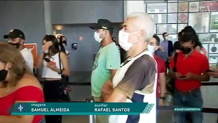 Em ano de Copa do Mundo, troféu é exposto para visitação de torcedores em São Paulo