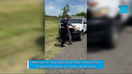 Autopista La Plata: discutió por una maniobra, le partió el espejo con el casco y terminó preso