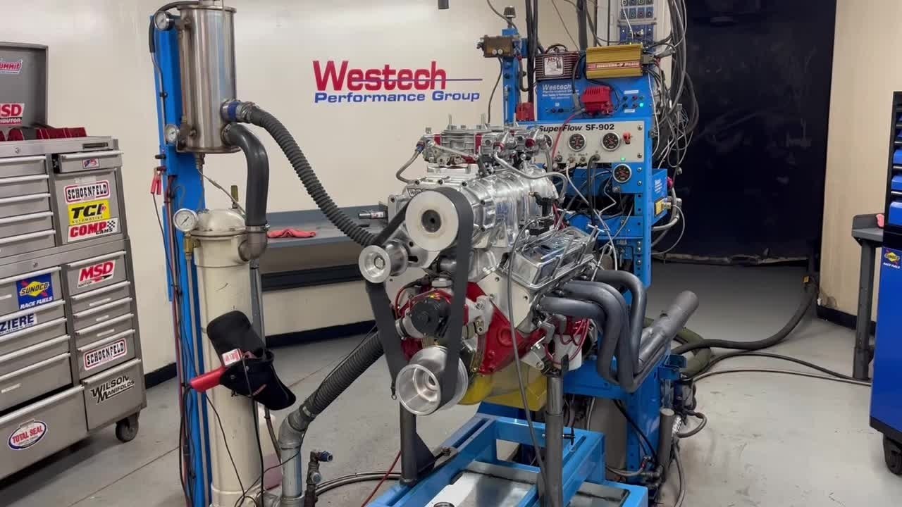 406 inch small block Chevy Roots Dyno