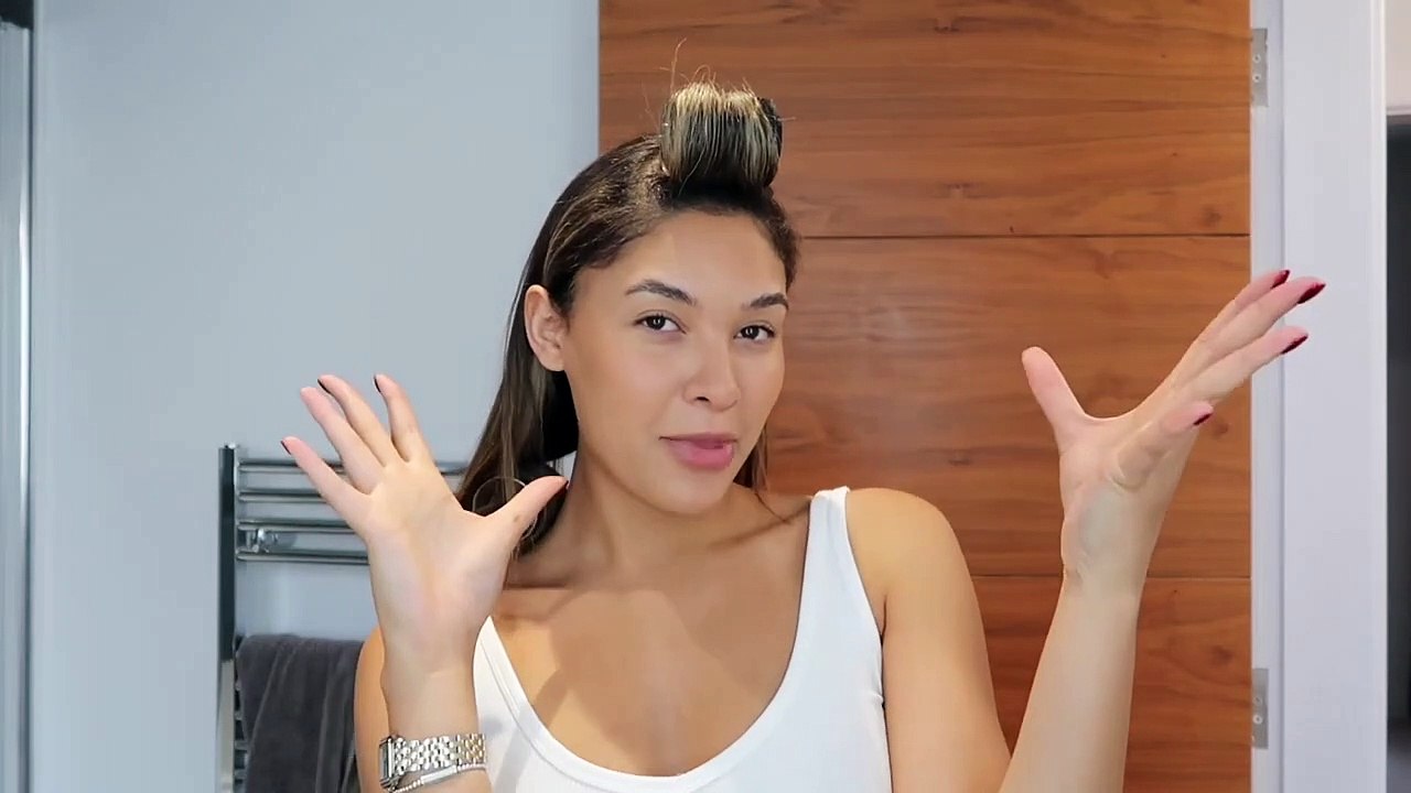 Get Ready With Me! My go to hair, makeup & festive fit