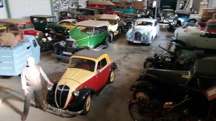 El museo de coches y motos históricos de Pepe Moreno en El Ejido
