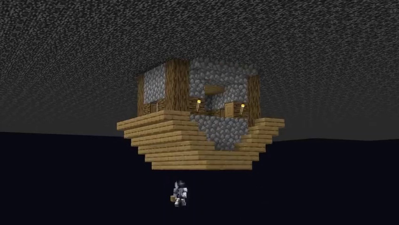 How I Built My Base In The Void In Minecraft Hardcore