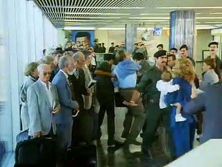 Le Bouclier Humain Bande-annonce (EN)