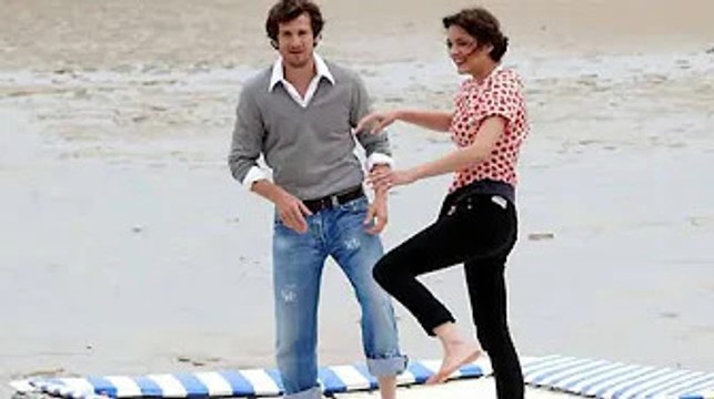 Guillaume Canet et Marion Cotillard, leur comportement au Cap Ferret lors de leurs récentes vacanc