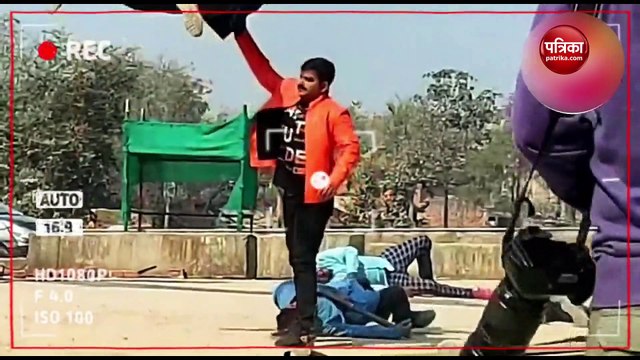 पवन सिंह ने मार-मार कर गुंडे का बिगाड़ा हुलिया, वायरल हुआ वीडियो